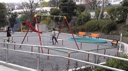 日吉本町第四公園