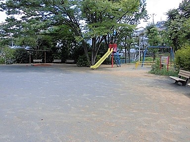 箕輪諏訪下第二公園