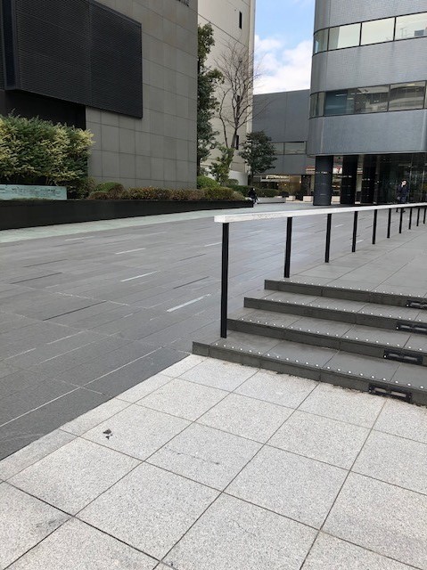 マザーズハローワーク横浜入口