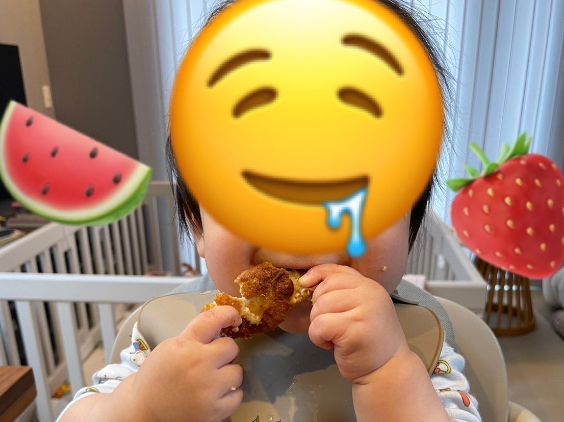 掴み食べはじめました